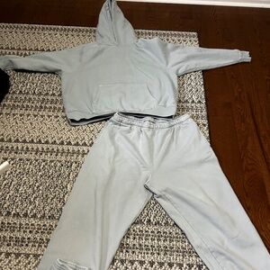 Aritzia tracksuit ! XL bottoms and L top